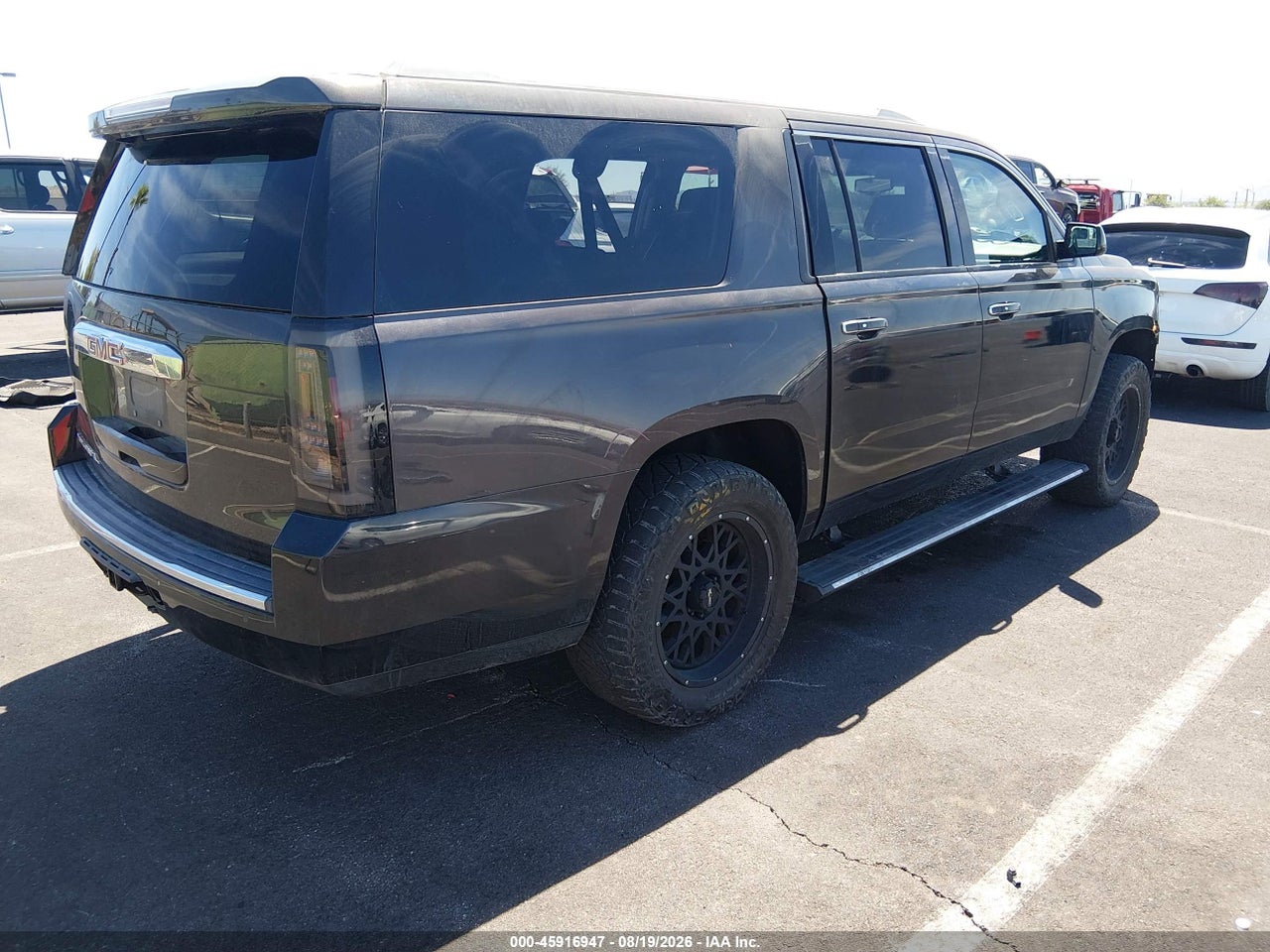2015 GMC YUKON XL 1500 DENALI · 4/11