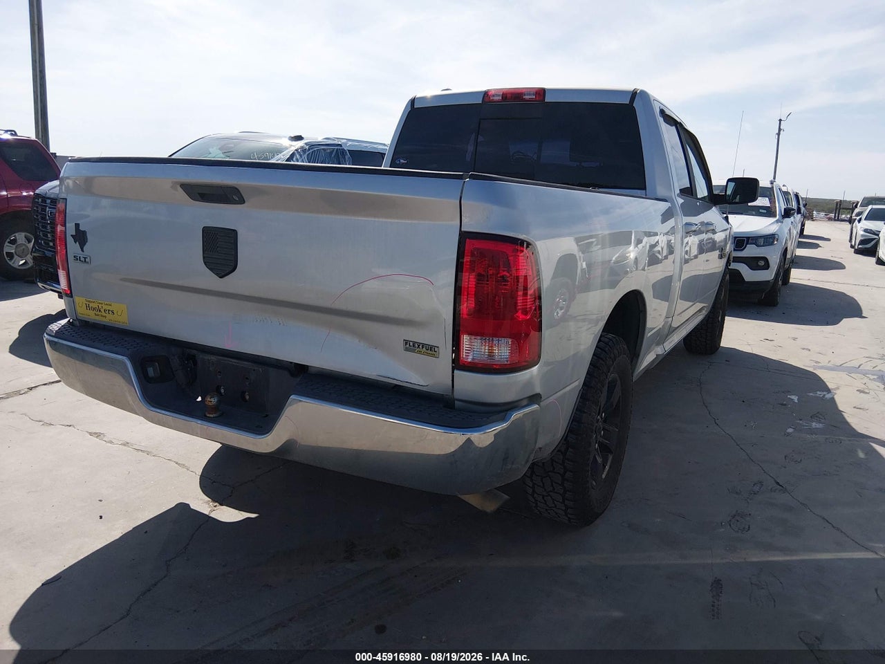 2015 RAM 1500 SLT · 4/11