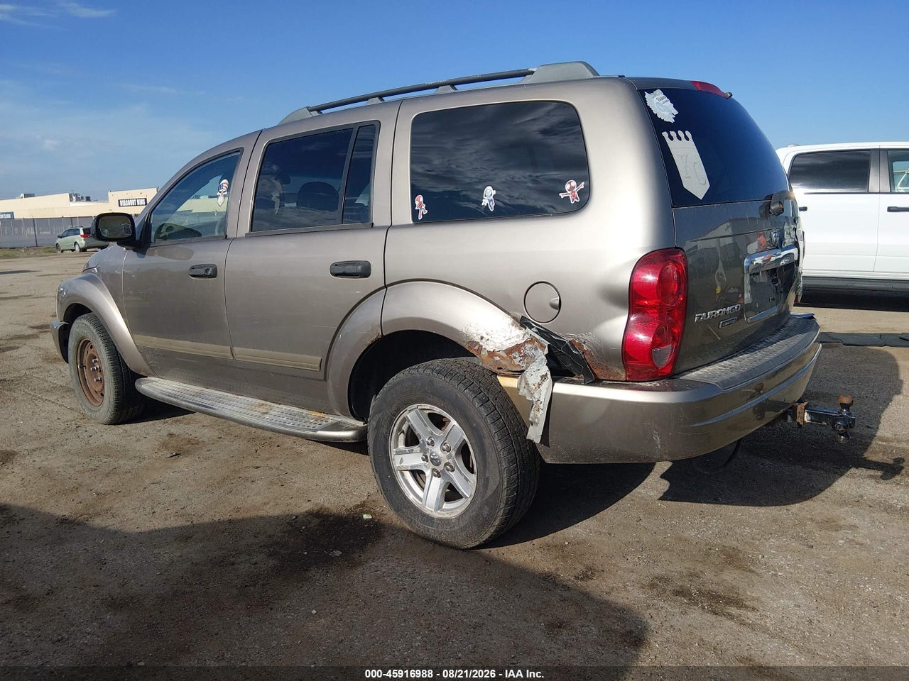 2005 DODGE DURANGO LIMITED · 3/11