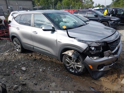 KNDEPCAA8M7****** · 2021 KIA SELTOS LX