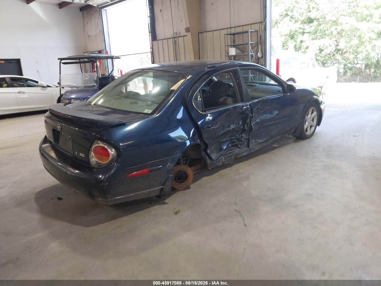 2002 NISSAN MAXIMA SE · 4/11