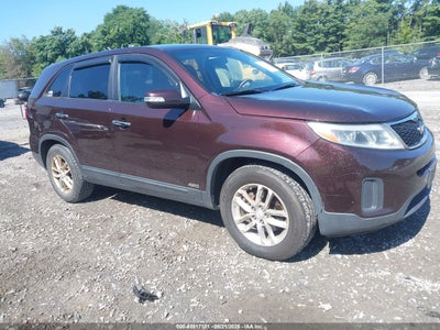 5XYKTCA67FG****** · 2015 KIA SORENTO LX