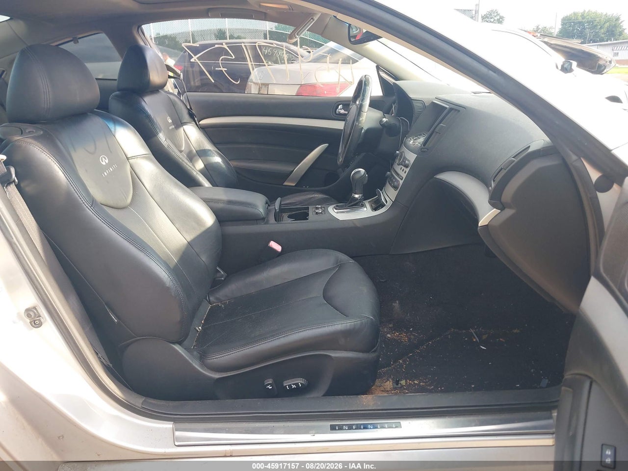 2009 INFINITI G37X · 5/11