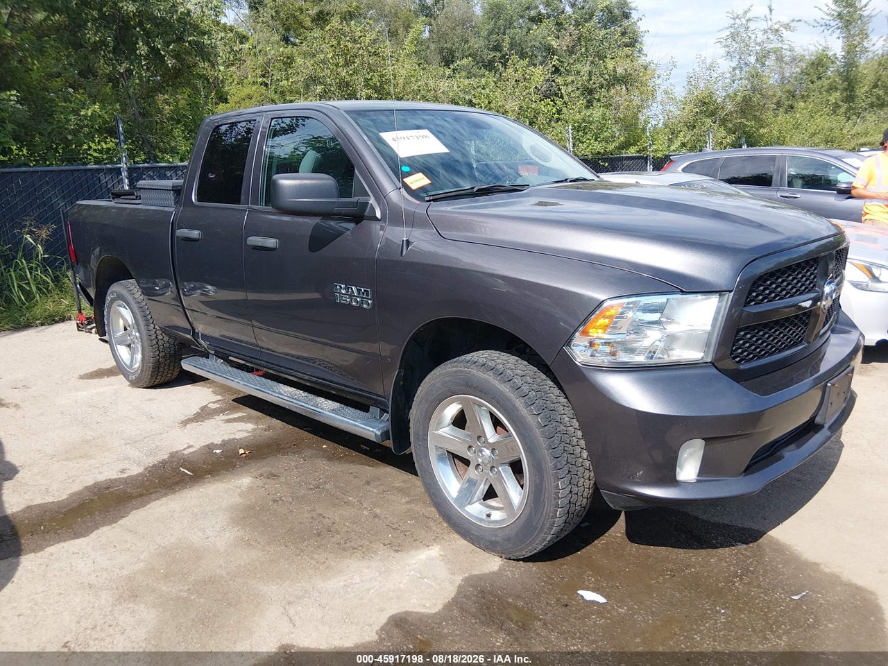 1C6RR7FG7HS****** · 2017 RAM 1500 EXPRESS  4X4 6'4 BOX