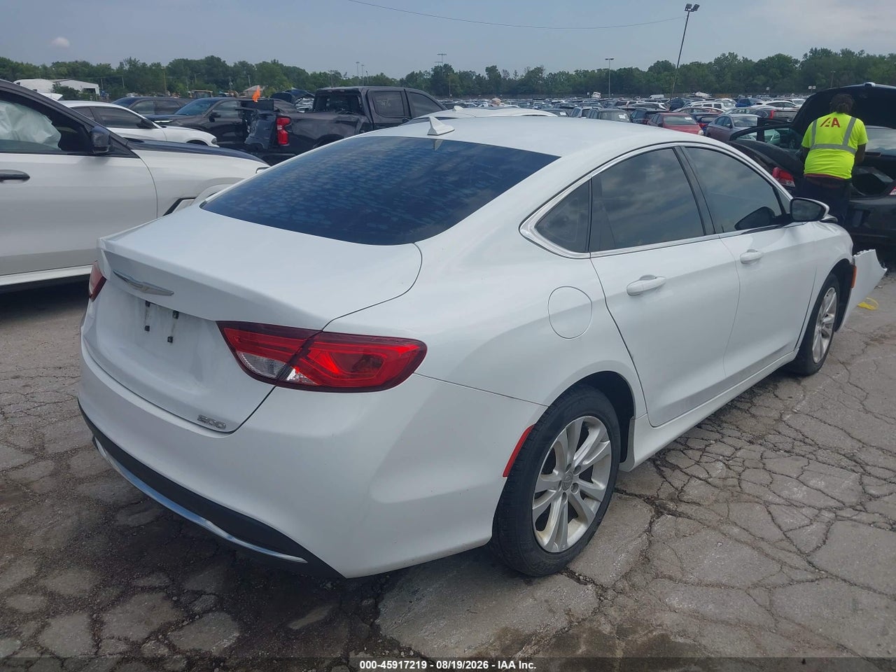 2017 CHRYSLER 200 LIMITED PLATINUM · 4/11
