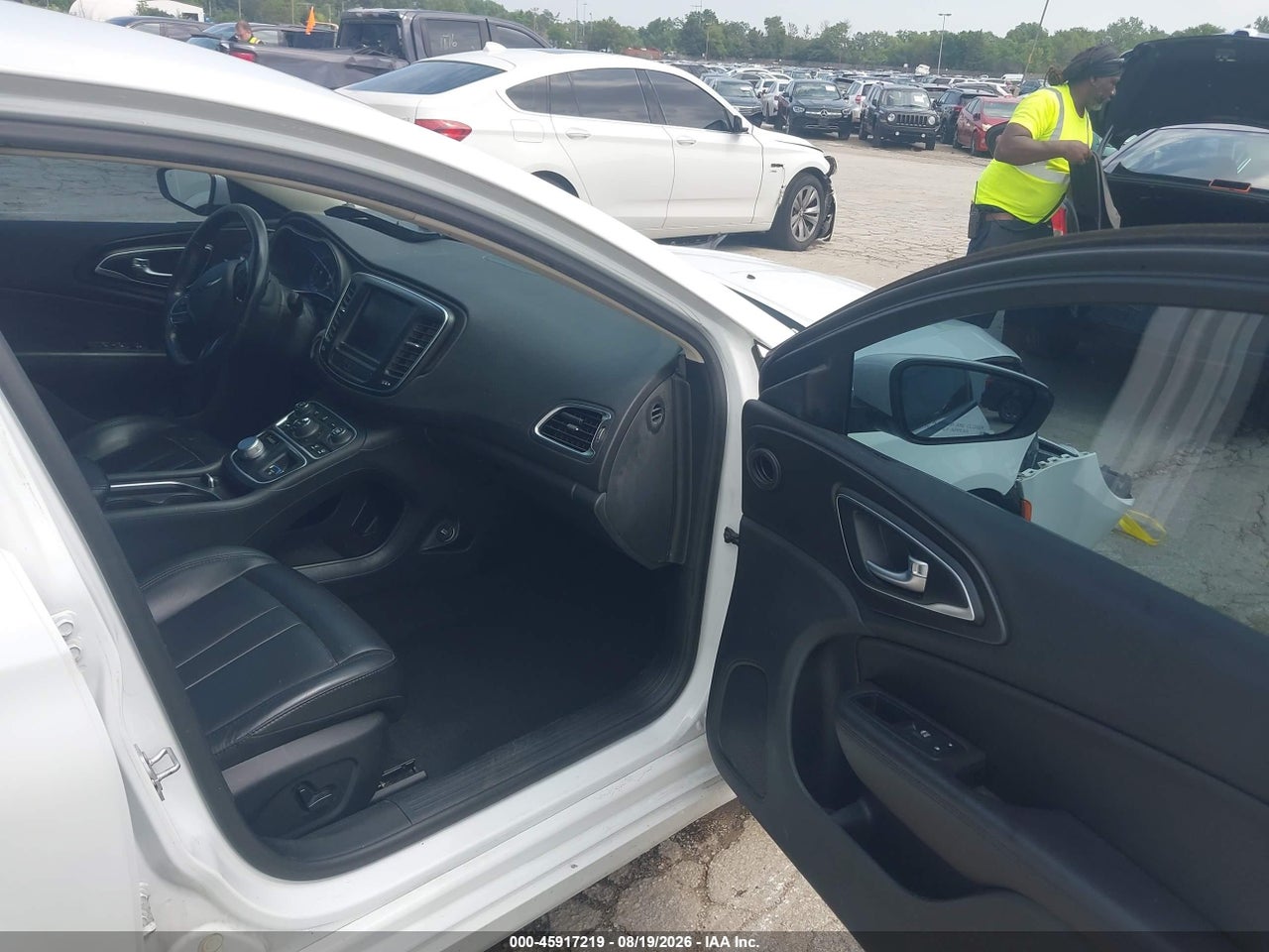 2017 CHRYSLER 200 LIMITED PLATINUM · 5/11
