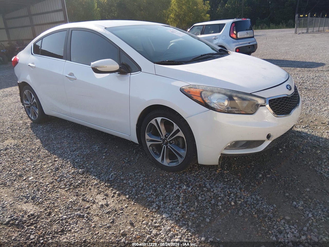 KNAFX4A8XG5****** · 2016 KIA FORTE EX