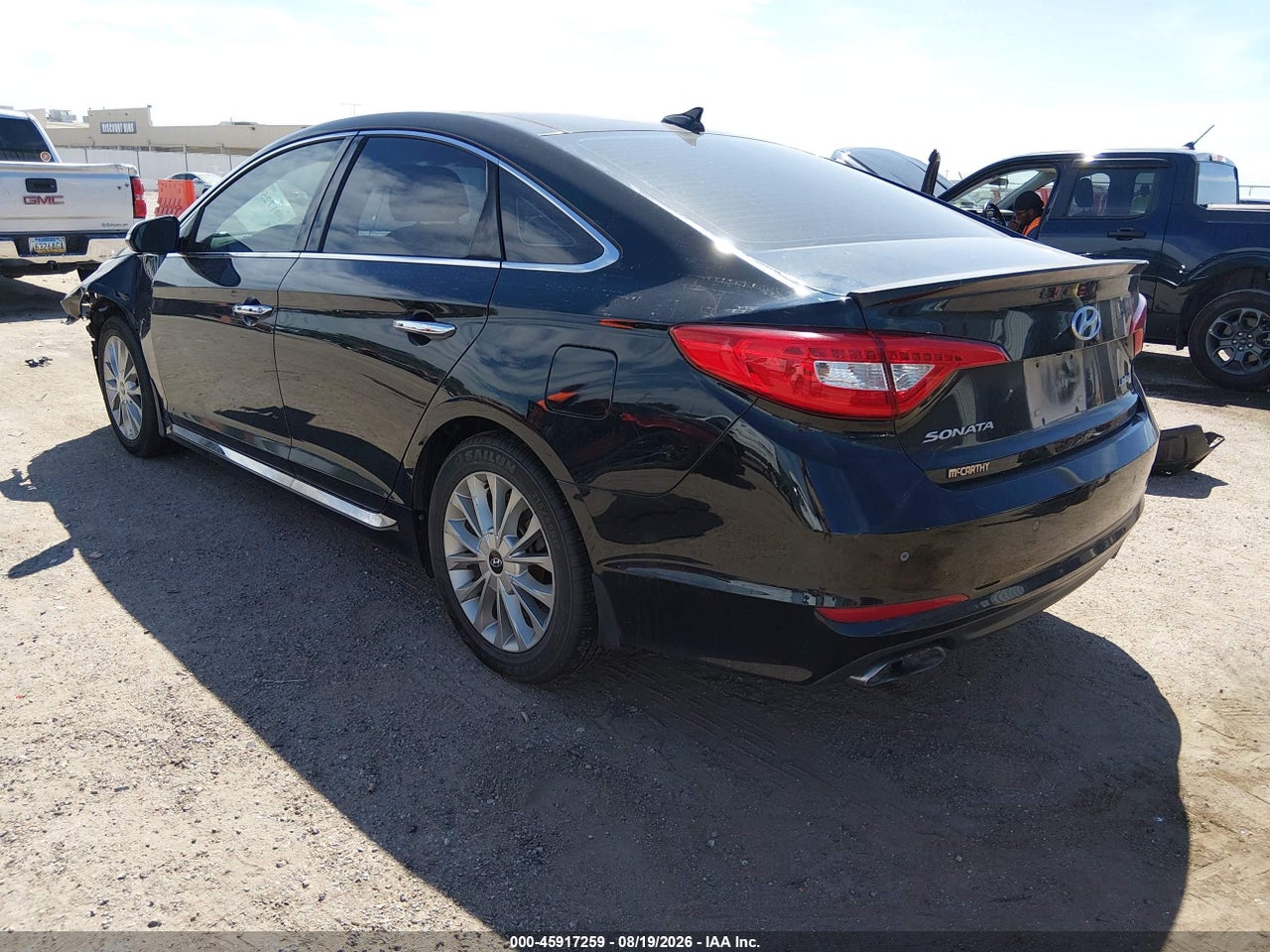 2015 HYUNDAI SONATA LIMITED · 3/11