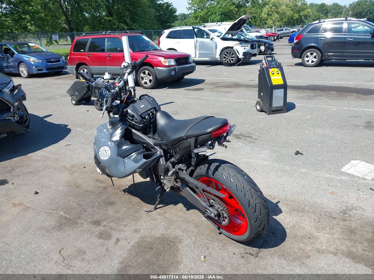 2021 YAMAHA MT09 · 3/11