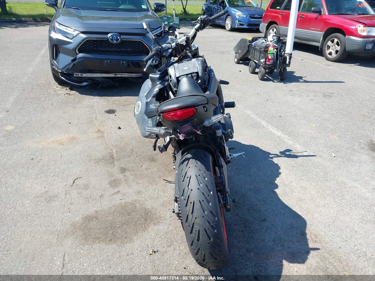 2021 YAMAHA MT09 · 6/11