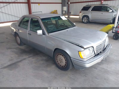 WDBEA32E1SC****** · 1995 MERCEDES-BENZ E 320 BASE/320 SPECIAL