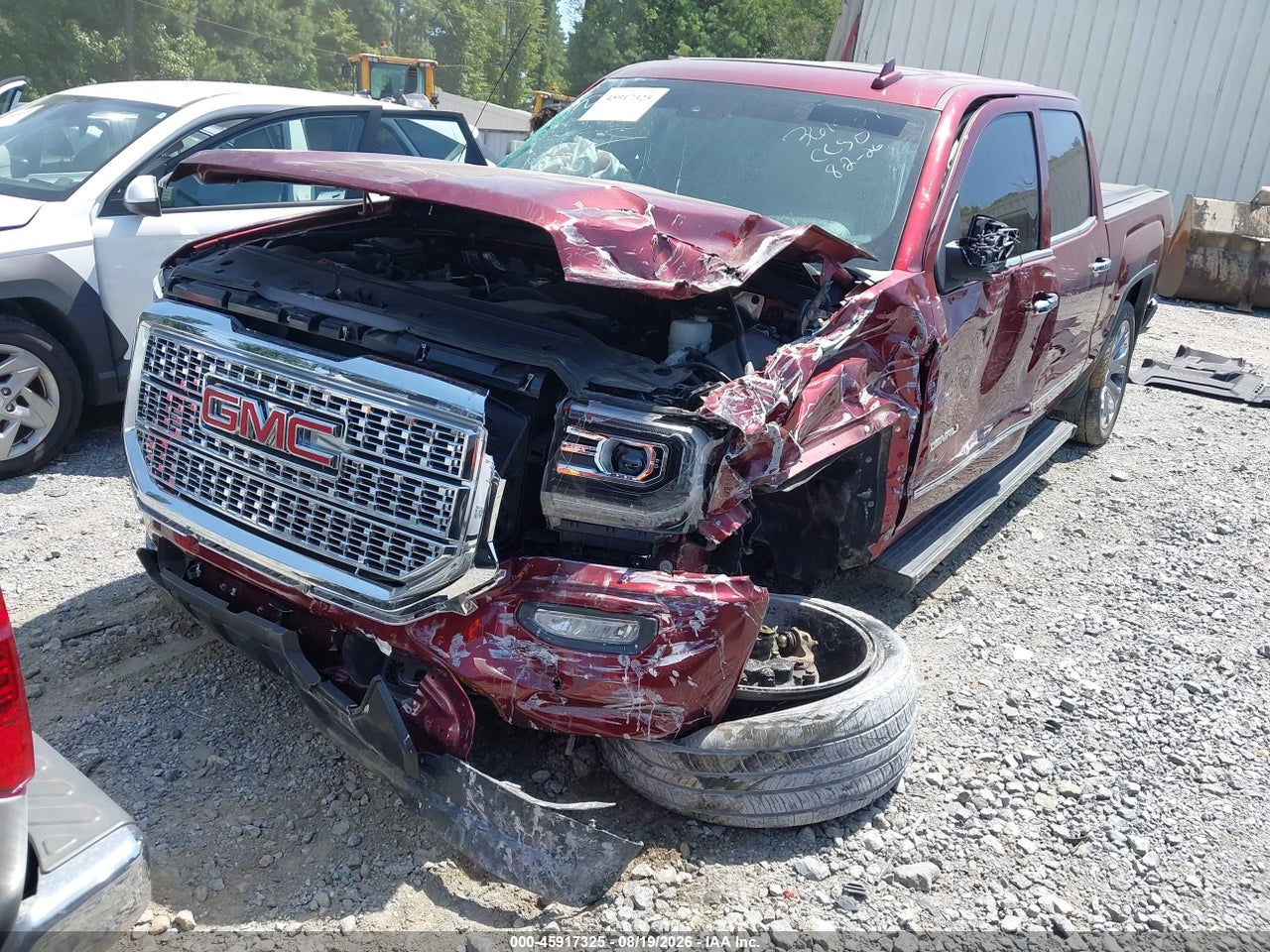 2017 GMC SIERRA 1500 DENALI · 2/11