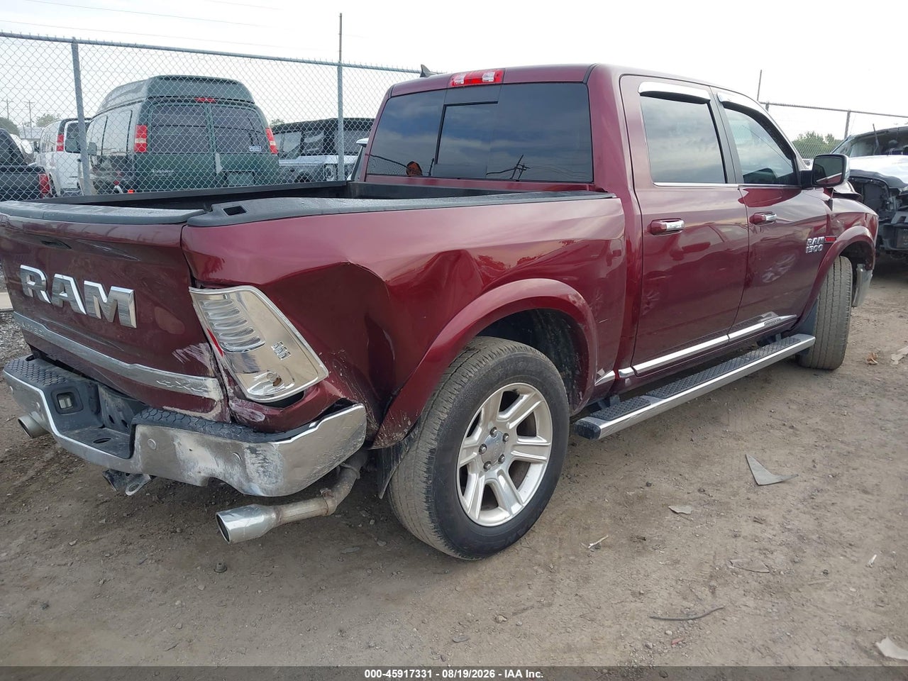 2016 RAM 1500 LONGHORN LIMITED · 4/11