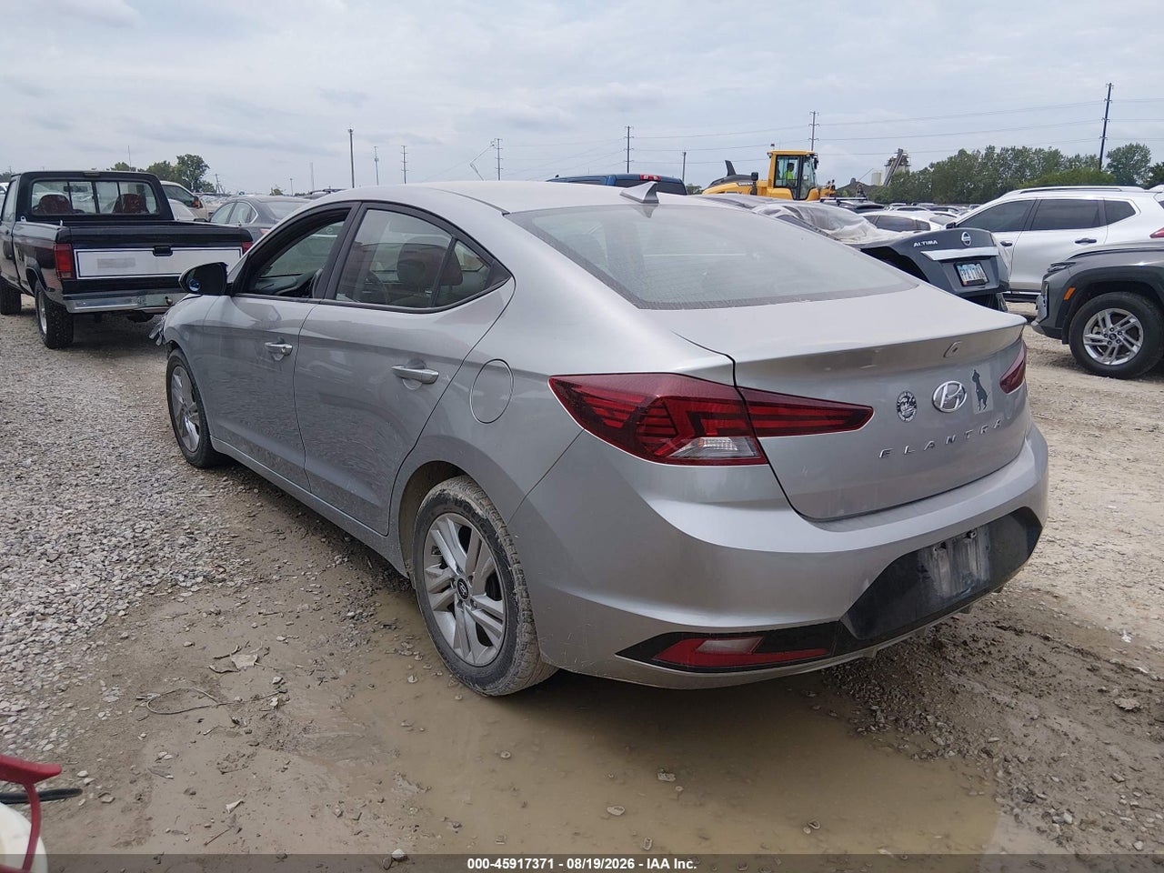 2020 HYUNDAI ELANTRA SEL · 3/11