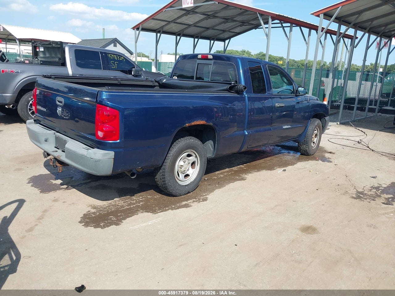 2006 DODGE DAKOTA ST · 4/11