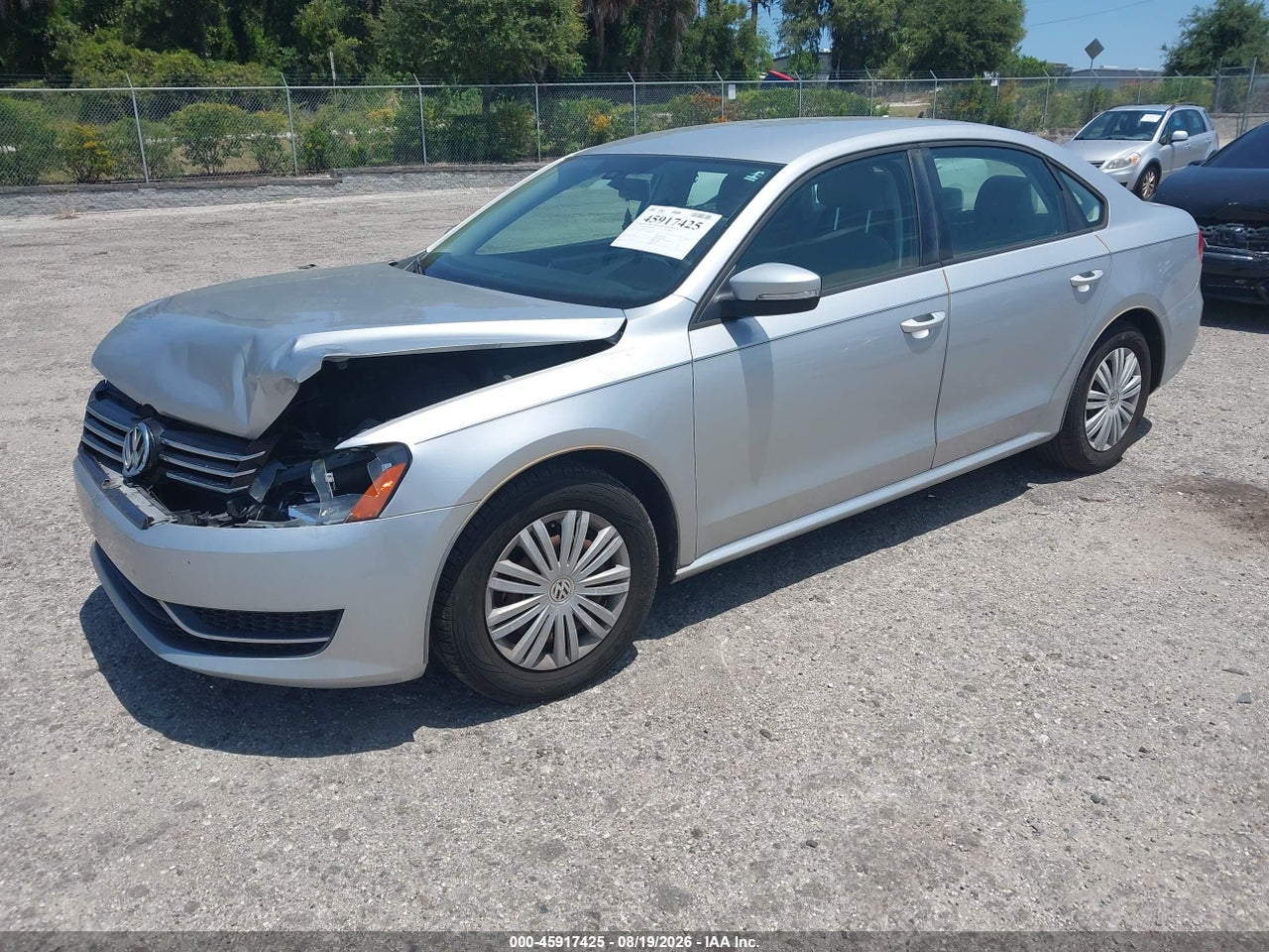 2014 VOLKSWAGEN PASSAT 1.8T S · 2/11