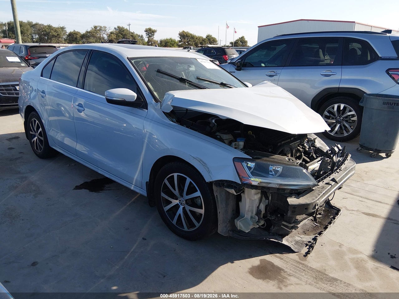 3VWDB7AJ4HM****** · 2017 VOLKSWAGEN JETTA 1.4T SE