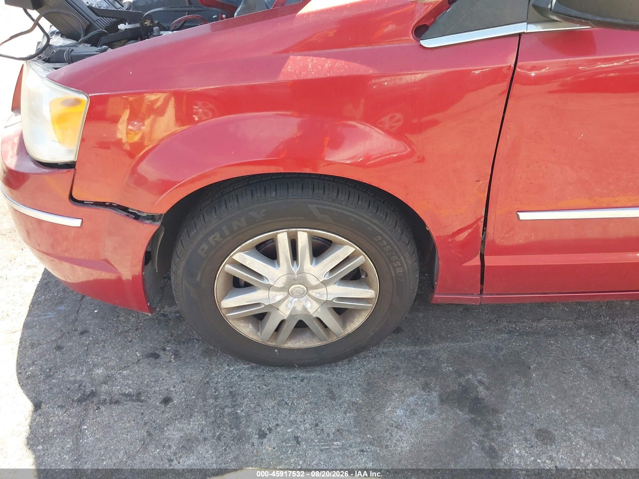 2010 CHRYSLER TOWN &amp; COUNTRY LIMITED · 6/11