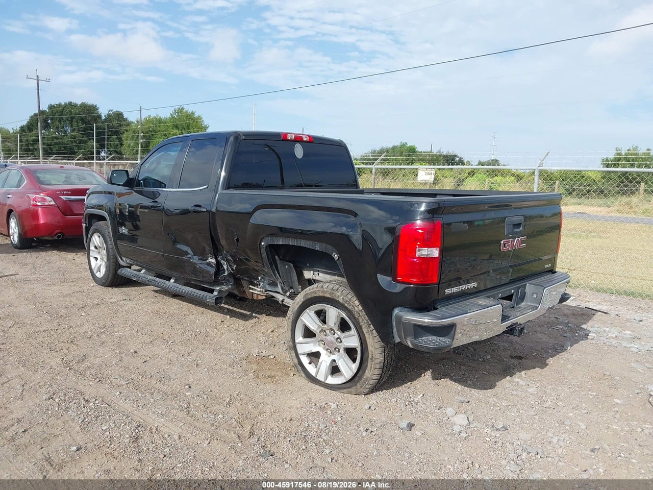 2016 GMC SIERRA 1500 SLE · 3/11