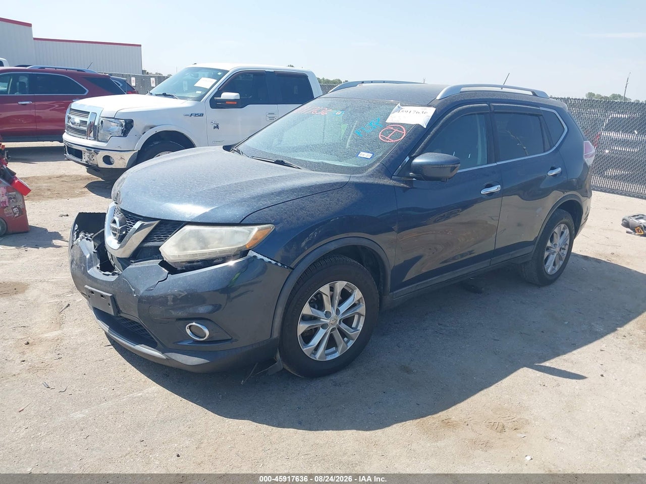 2016 NISSAN ROGUE SV · 2/11