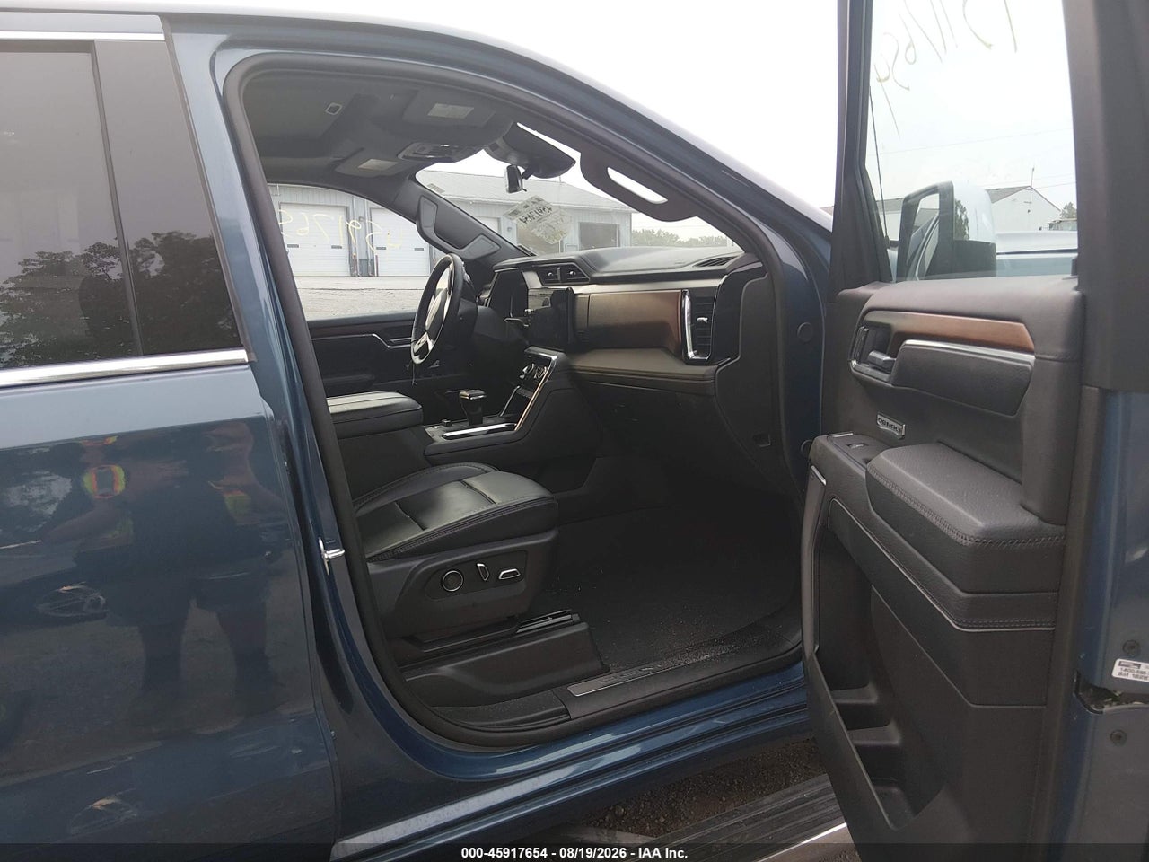 2025 GMC SIERRA 1500 4WD  SHORT BOX DENALI · 5/11