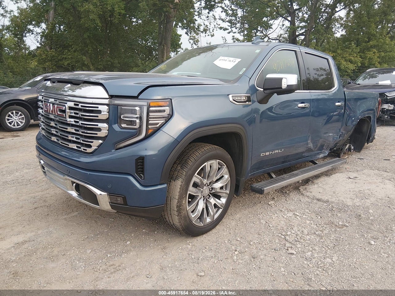 2025 GMC SIERRA 1500 4WD  SHORT BOX DENALI · 2/11