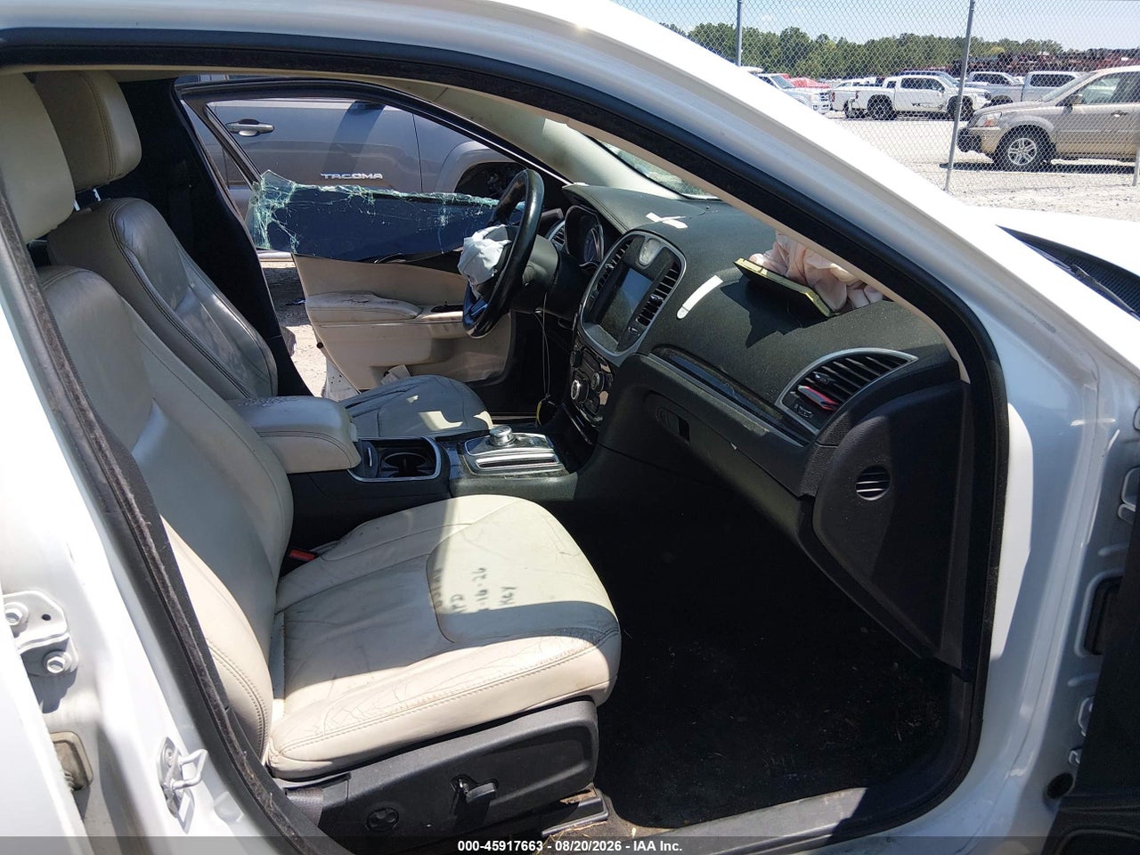 2015 CHRYSLER 300 LIMITED · 5/11