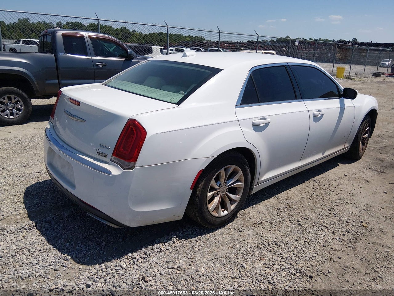 2015 CHRYSLER 300 LIMITED · 4/11