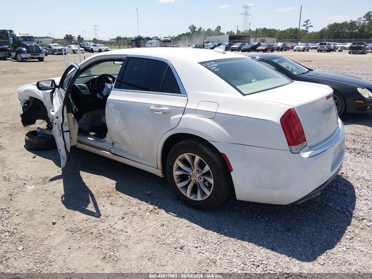 2015 CHRYSLER 300 LIMITED · 3/11