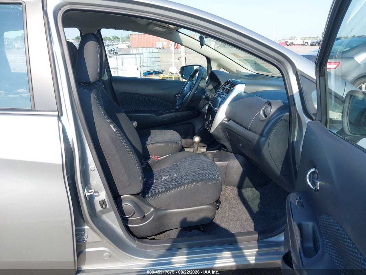 2015 NISSAN VERSA NOTE SV · 5/11