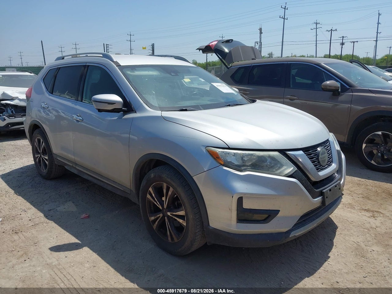 5N1AT2MTXJC****** · 2018 NISSAN ROGUE SL