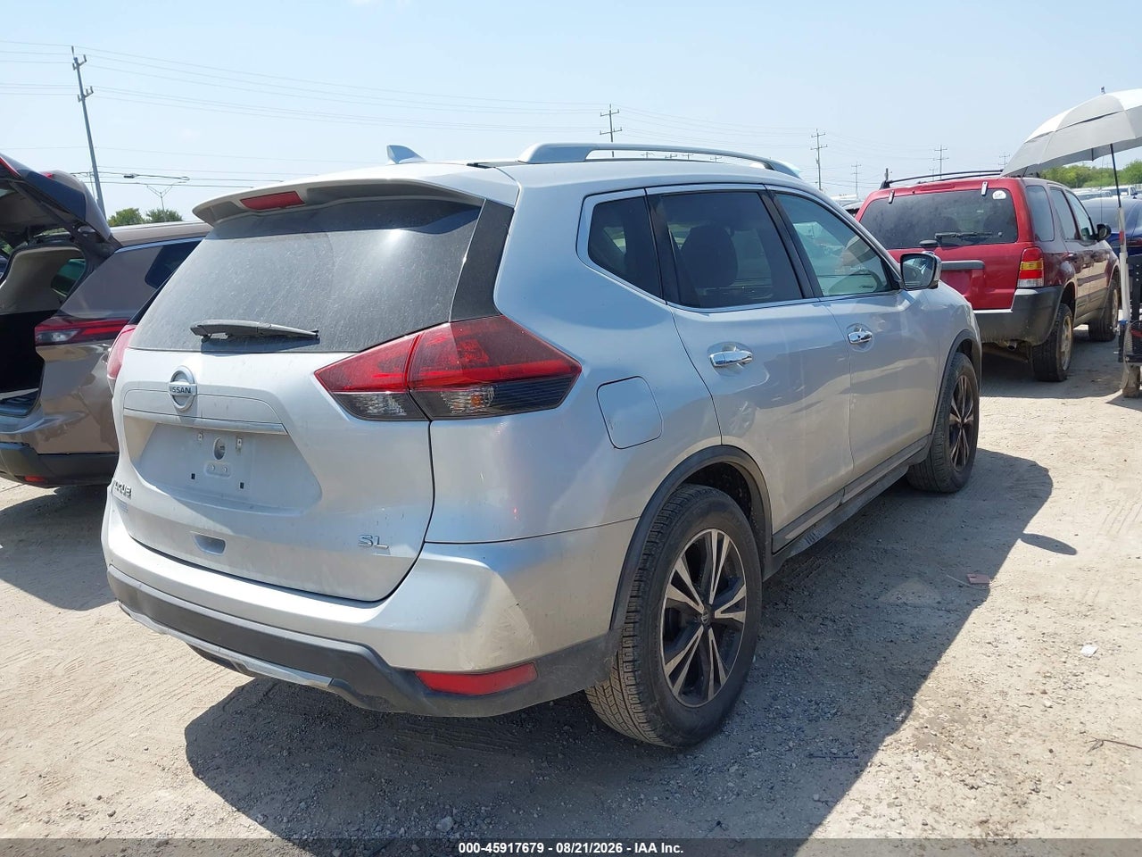 2018 NISSAN ROGUE SL · 4/11