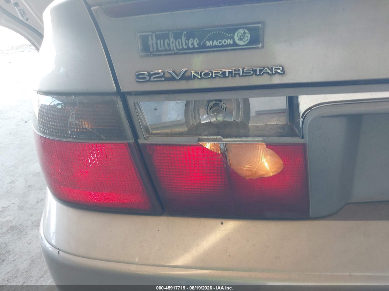 2001 CADILLAC SEVILLE STS · 6/11