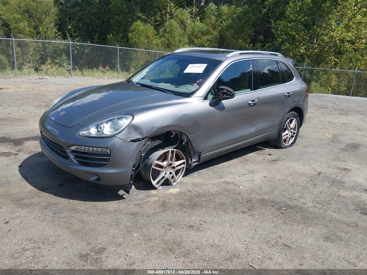 2012 PORSCHE CAYENNE   · 2/11