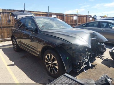 YV4M12RC9S1****** · 2025 VOLVO XC60 B5 PLUS