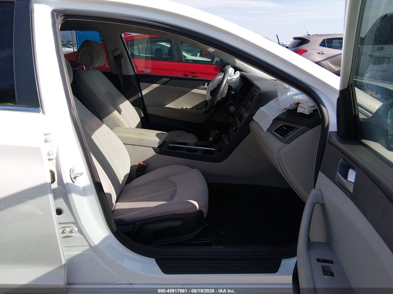 2015 HYUNDAI SONATA SE · 5/11