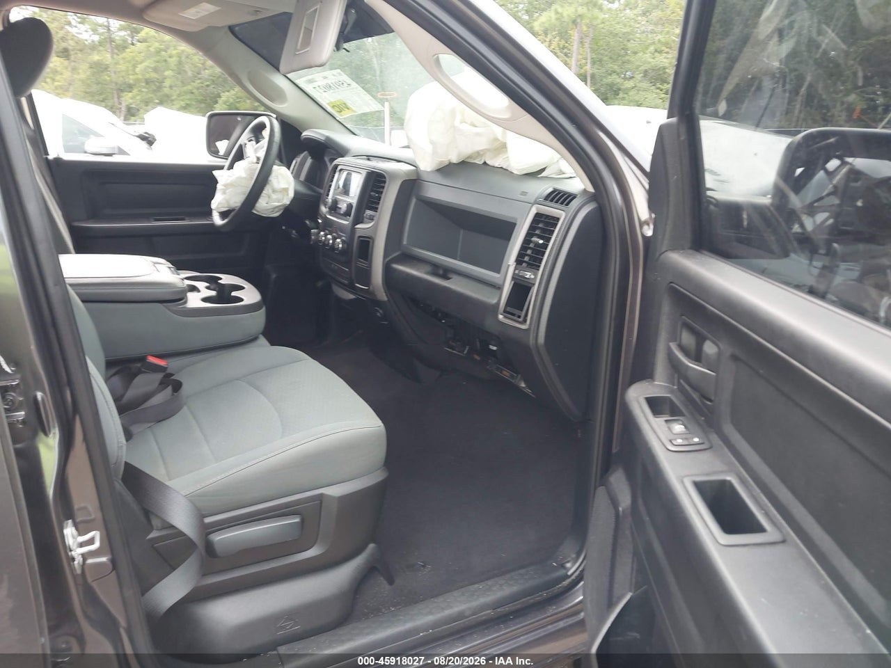 2016 RAM 1500 ST · 5/11