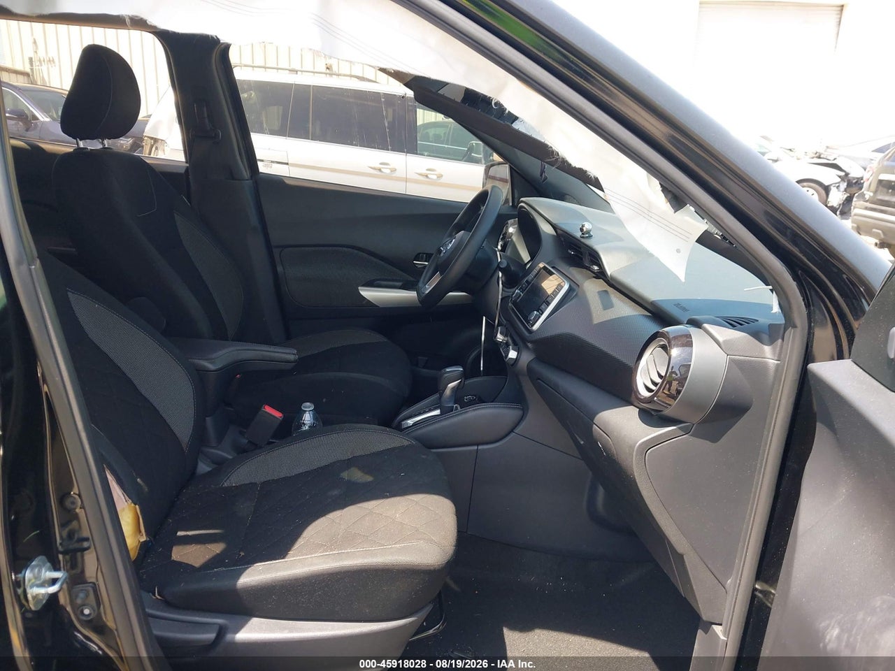 2020 NISSAN KICKS SV XTRONIC CVT · 5/11