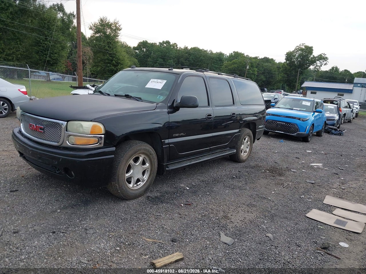 2004 GMC YUKON XL 1500 DENALI · 2/11