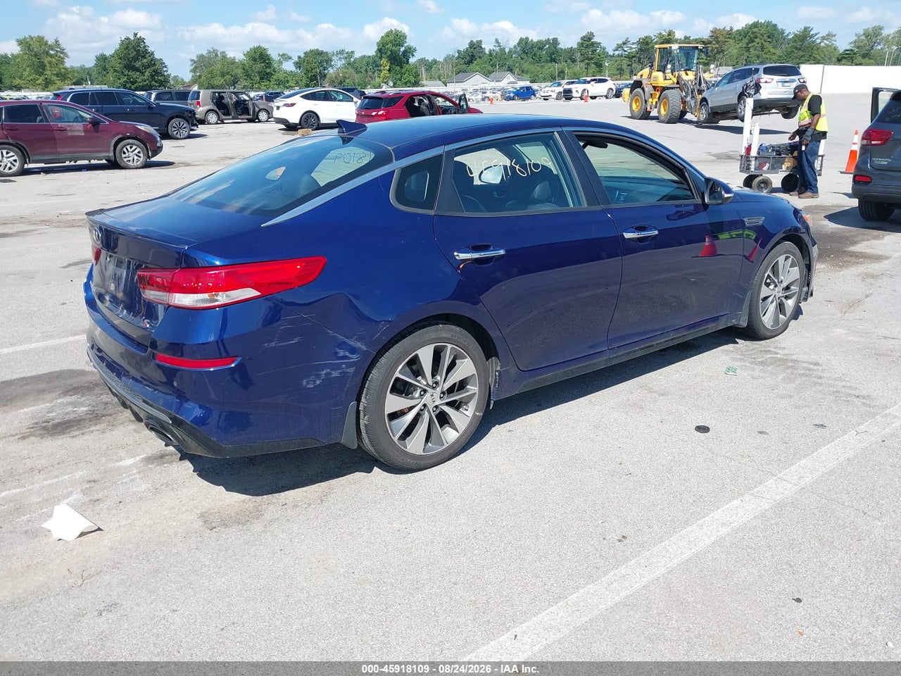 2019 KIA OPTIMA S · 4/11
