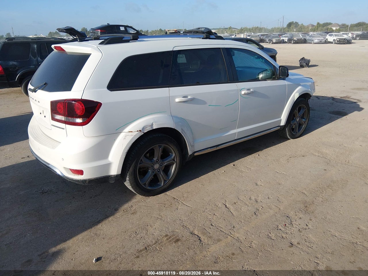 2017 DODGE JOURNEY CROSSROAD PLUS AWD · 4/11