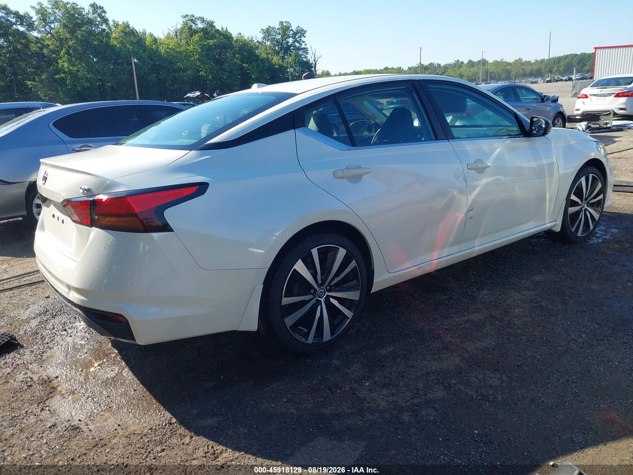 2019 NISSAN ALTIMA 2.5 SR · 4/11
