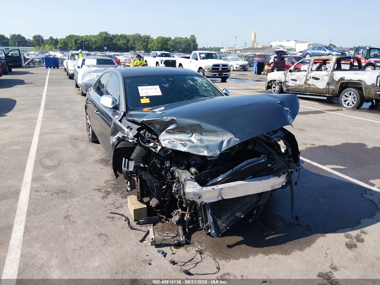 2014 AUDI S8 4.0T · 6/11