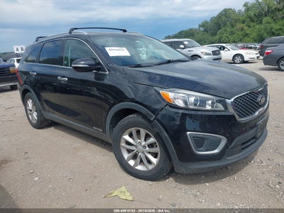 5XYPGDA55GG****** · 2016 KIA SORENTO 3.3L LX