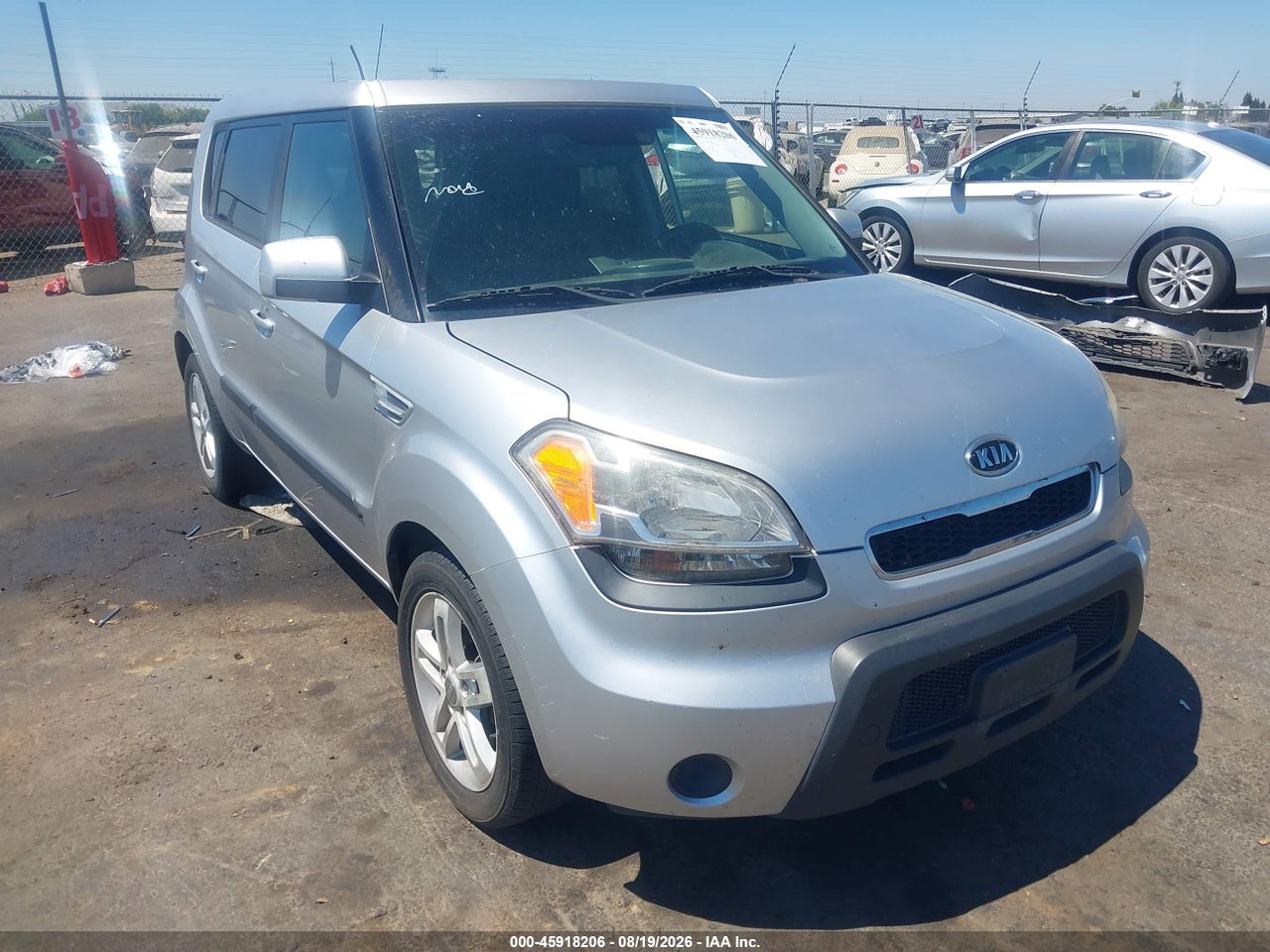 KNDJT2A28B7****** · 2011 KIA SOUL +