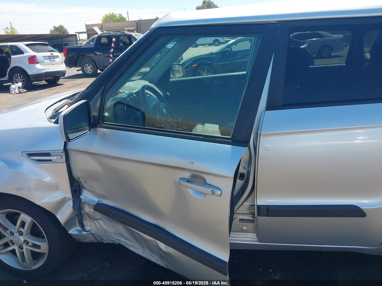 2011 KIA SOUL + · 6/11
