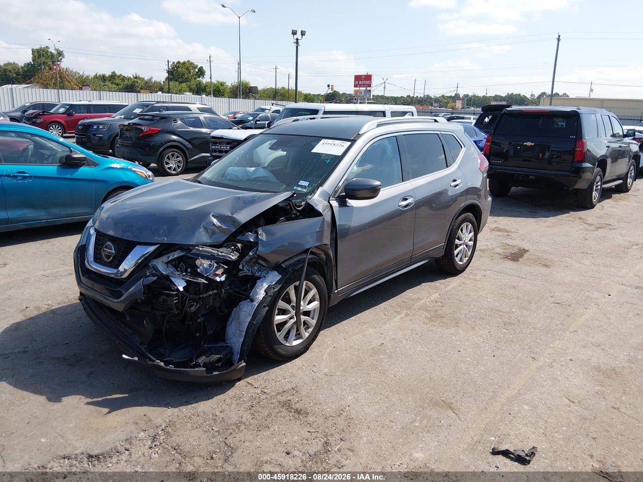 2019 NISSAN ROGUE SV · 2/10