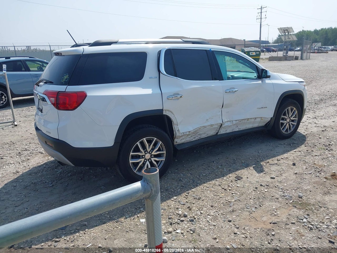 2017 GMC ACADIA SLE-2 · 4/11
