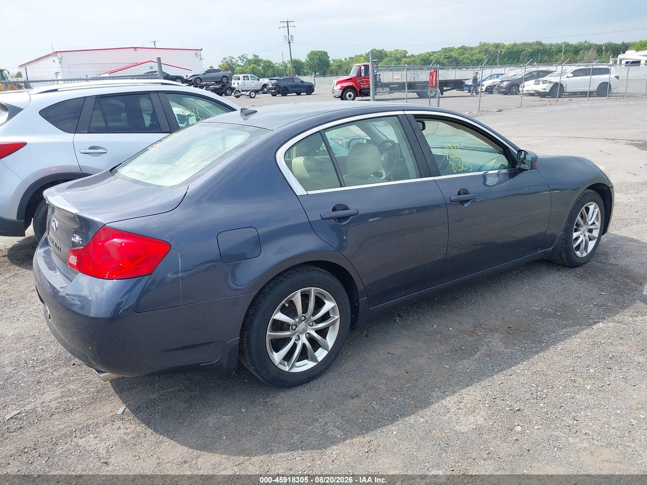 2008 INFINITI G35X   · 4/11