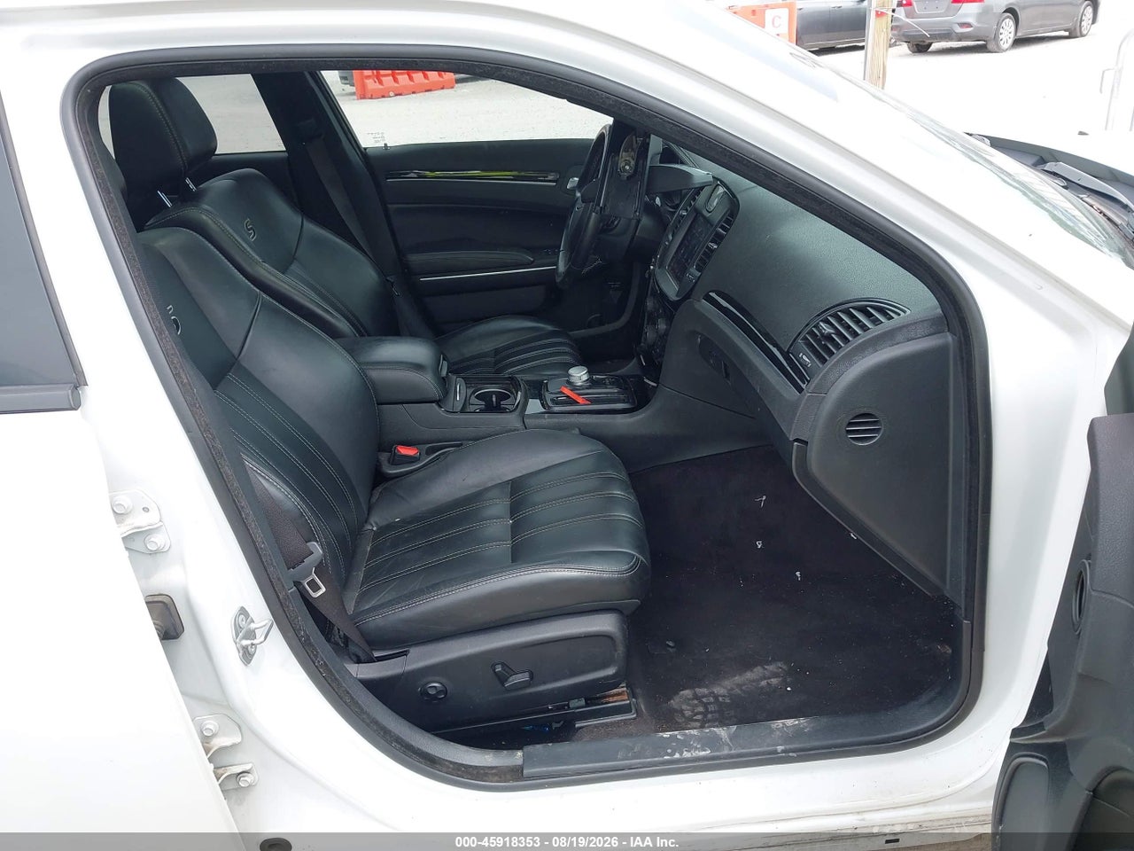 2018 CHRYSLER 300 300S · 5/11